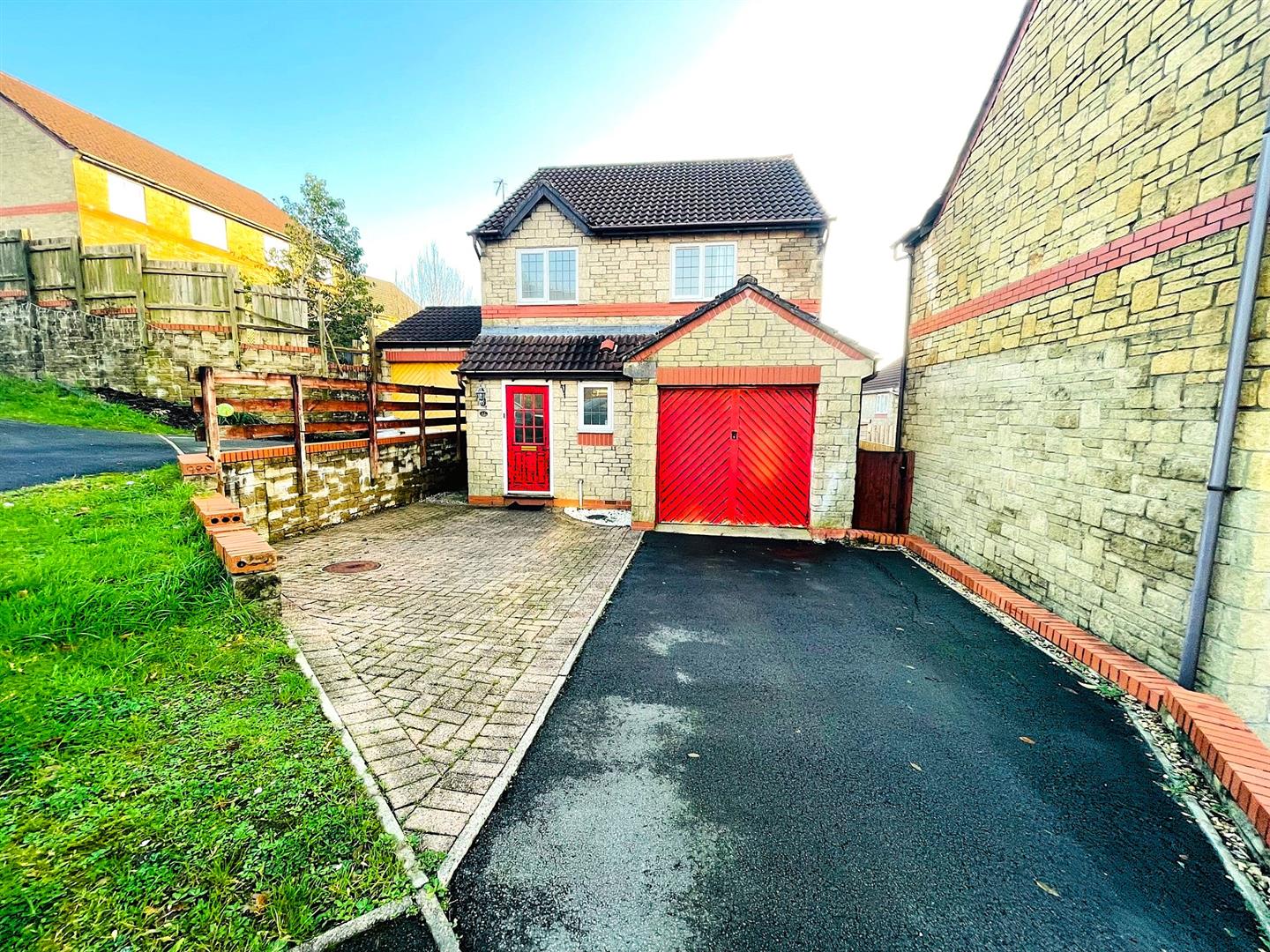 Nant Glas, Tircoed Forest Village, Penllergaer, Swansea, SA4 9SW